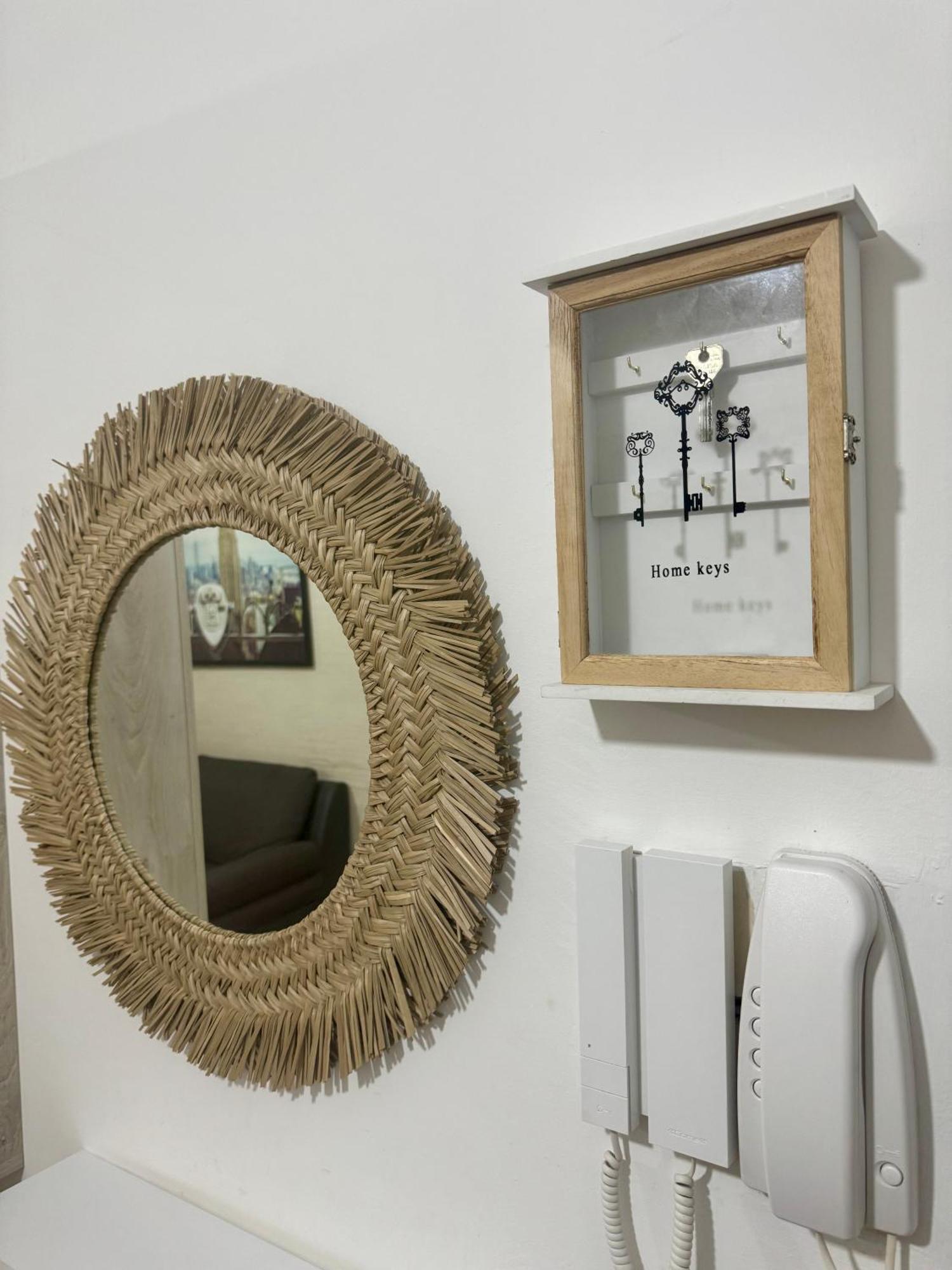 Casa Alessio - Elegante Appartamento Nel Cuore Di Cesano Maderno Dış mekan fotoğraf