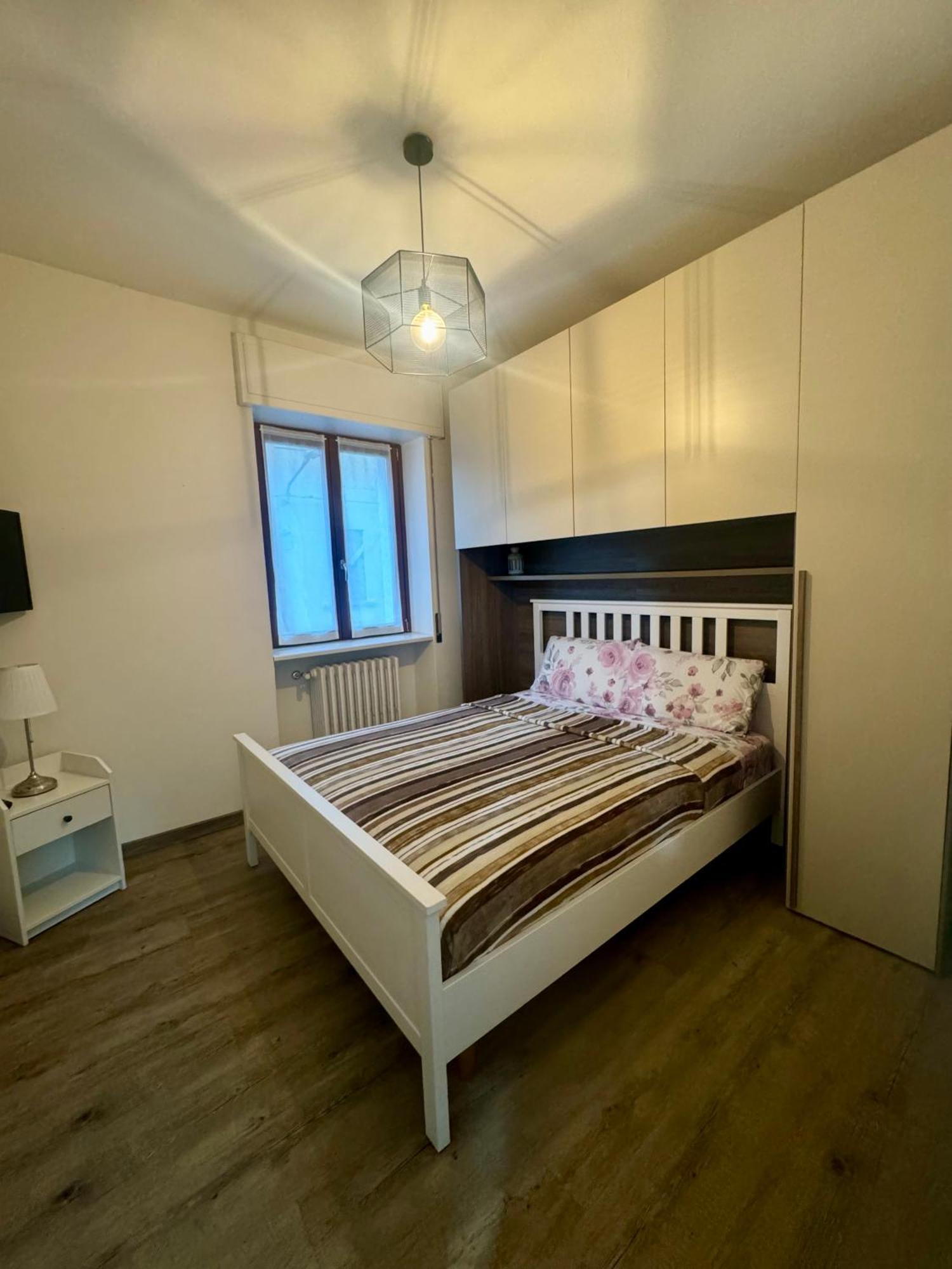 Casa Alessio - Elegante Appartamento Nel Cuore Di Cesano Maderno Dış mekan fotoğraf